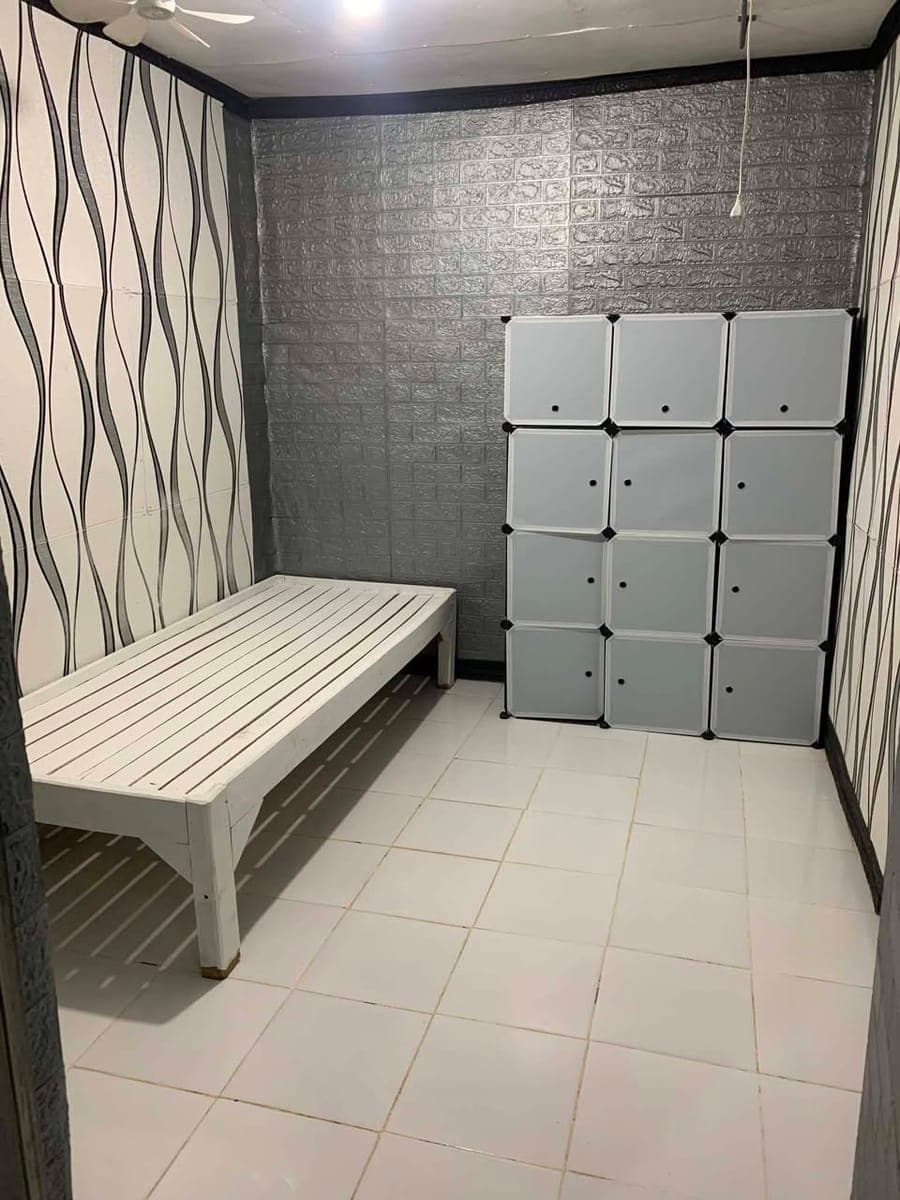 ROOM FOR RENT - photo 1