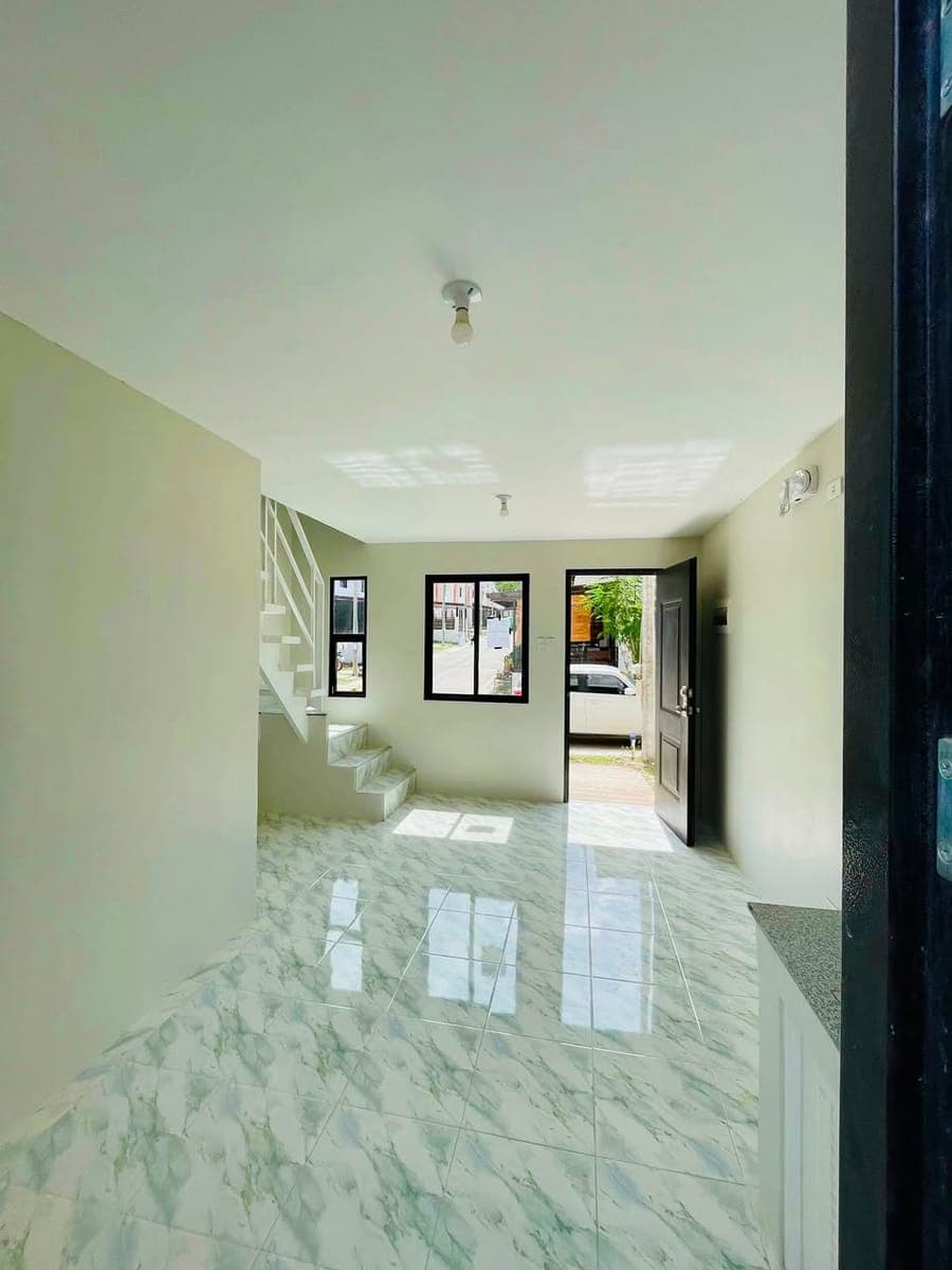 🏡HOUSE FOR RENT🏡 - photo 2