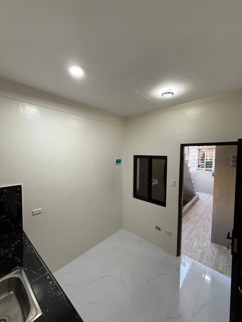 NEWLY FINISHED UNIT FOR RENT‼️ - photo 4