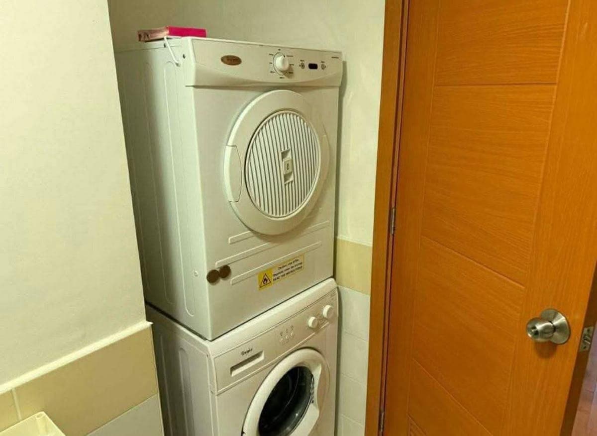 Trion Towers, BGC Tower 2 for Rent - photo 9