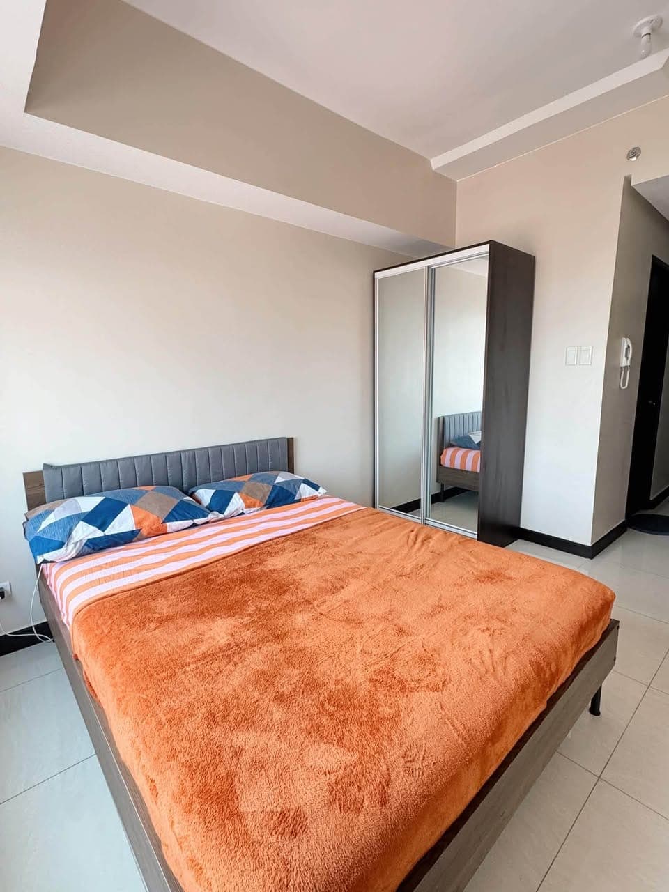 For rent Aurora Escalades Cubao - photo 1