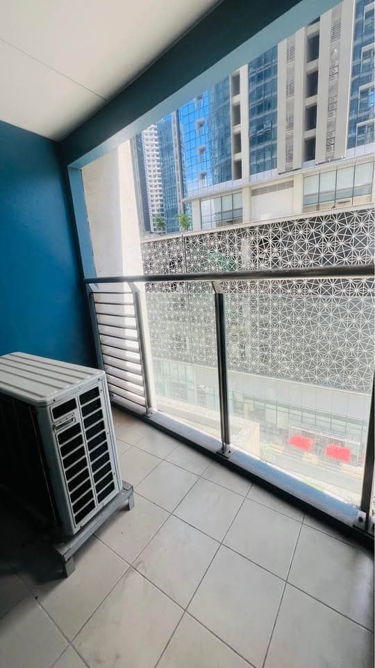 FOR LEASE - Central Parkwest - photo 4