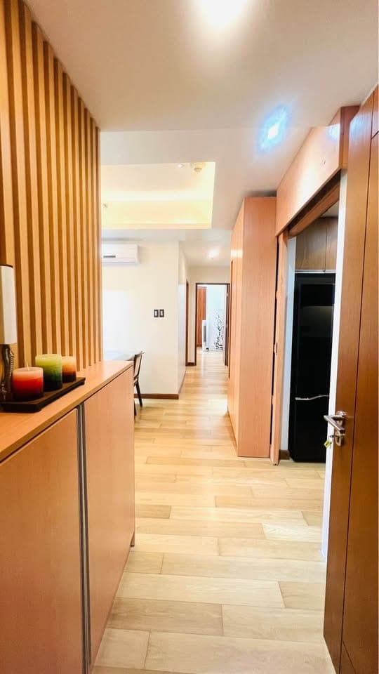 FOR LEASE - Central Parkwest - photo 6