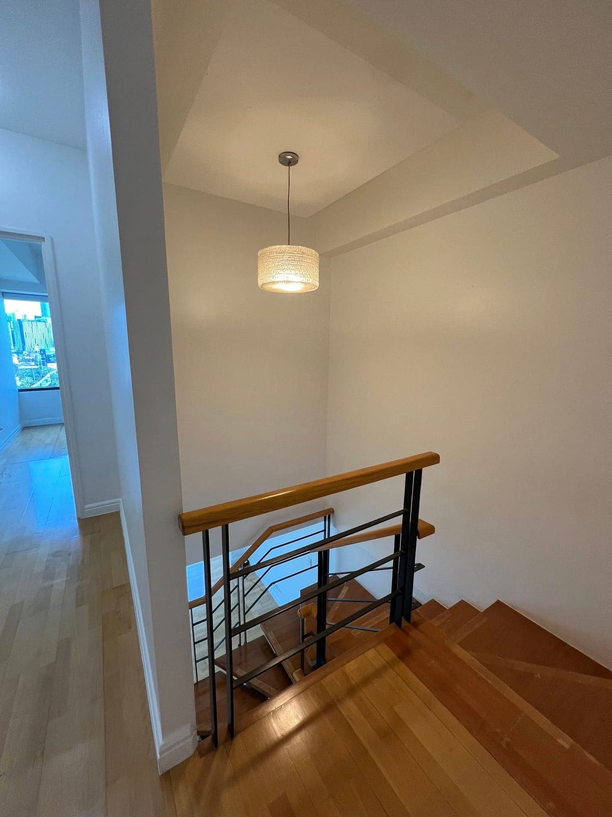 Three bedroom (3br) Unfurnished unit or Semi furnished for rent/lease in One Rockwell West tower, Rockwell Makati City - photo 6