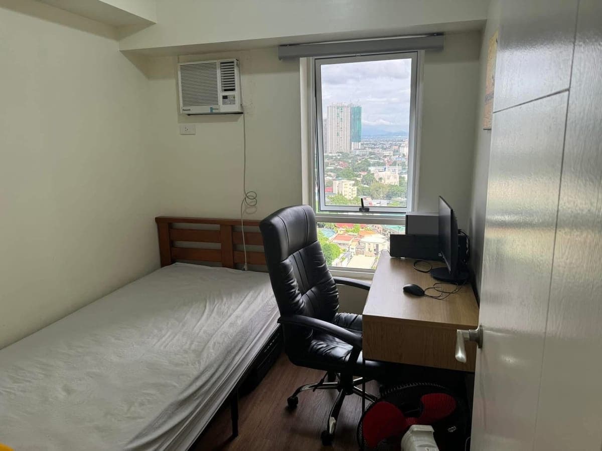 FOR LEASE FAIRLANE RESIDENCES - photo 7