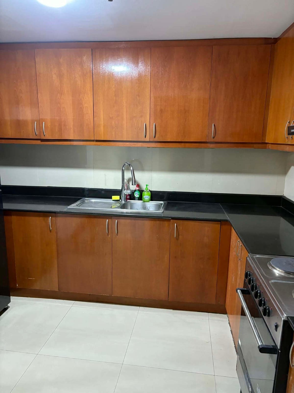 FOR LEASE: - photo 4