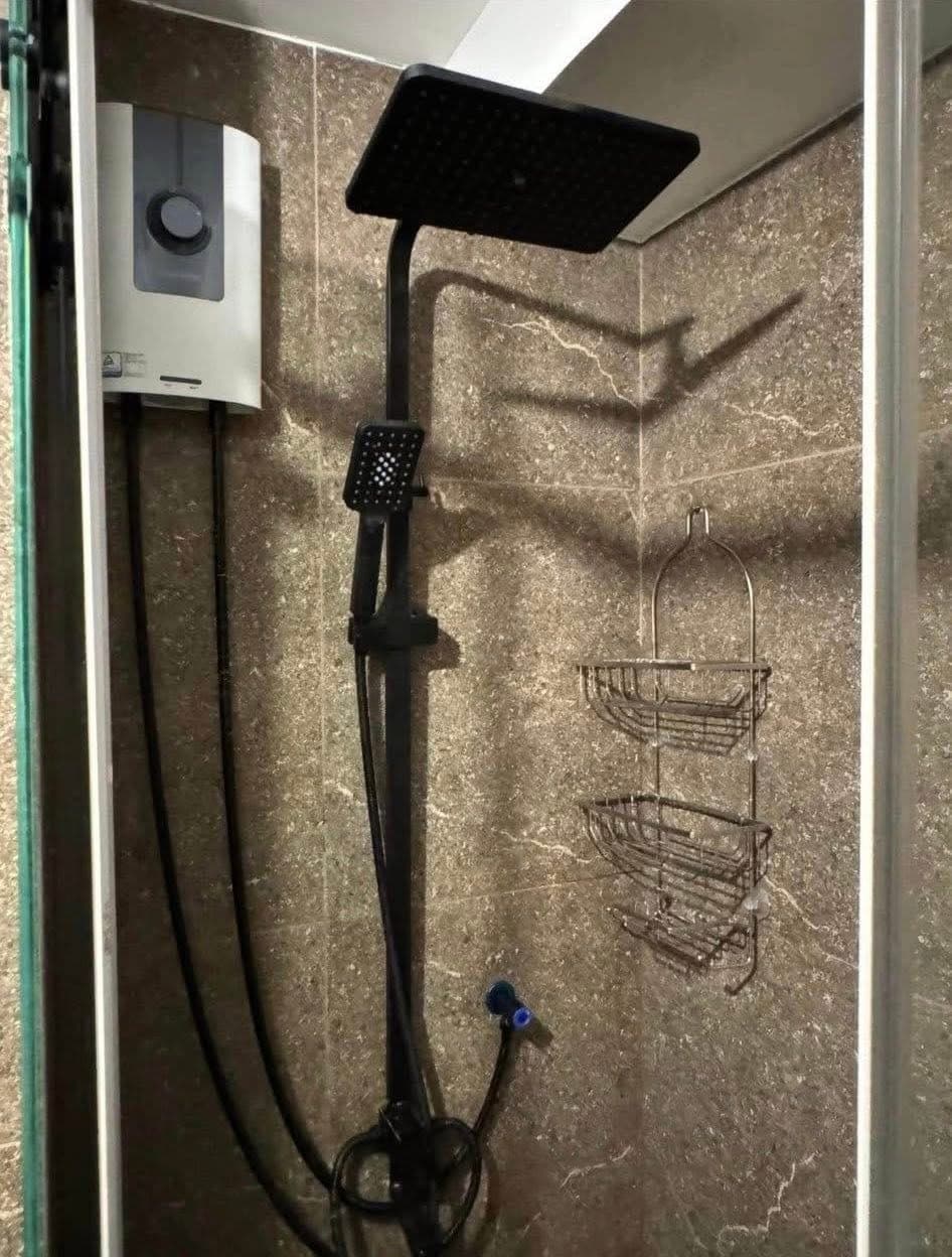 BGC CONDO UNIT FOR RENT! - photo 8