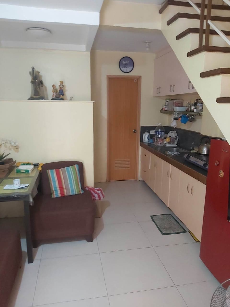 ROOM FOR RENT (BATASAN-KALAYAAN COMMONWEALTH) - photo 1