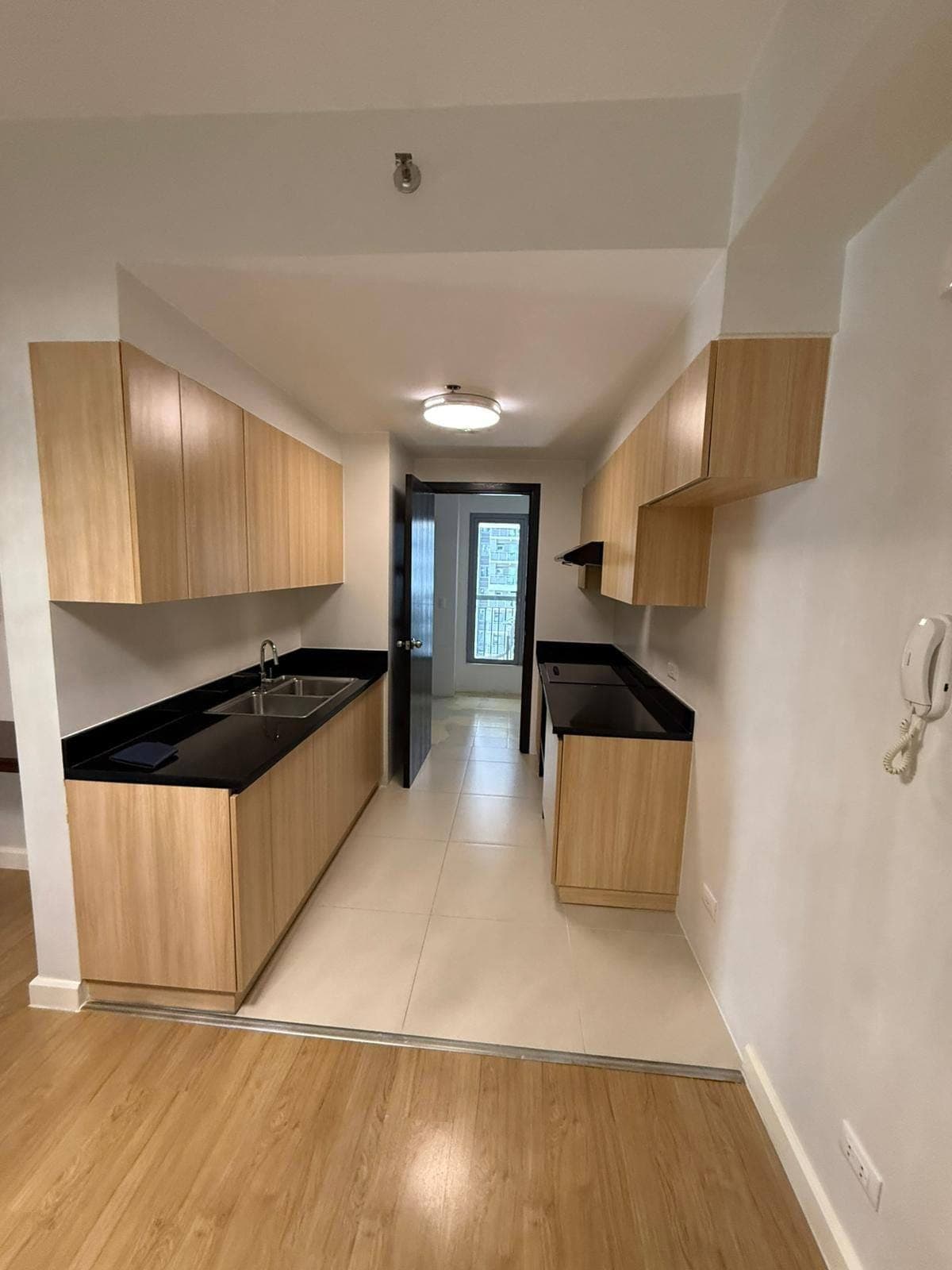 For lease: - photo 2