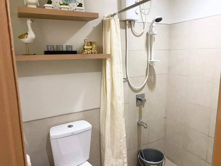 CONDO FOR RENT  in Mabolo Cebu City - photo 4