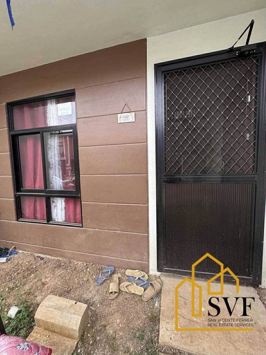 HOUSE FOR RENT - photo 1
