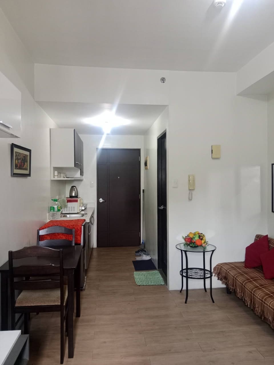 FOR RENT: FURNISHED CONDO UNIT IN NORTH AVENUE EDSA - photo 2