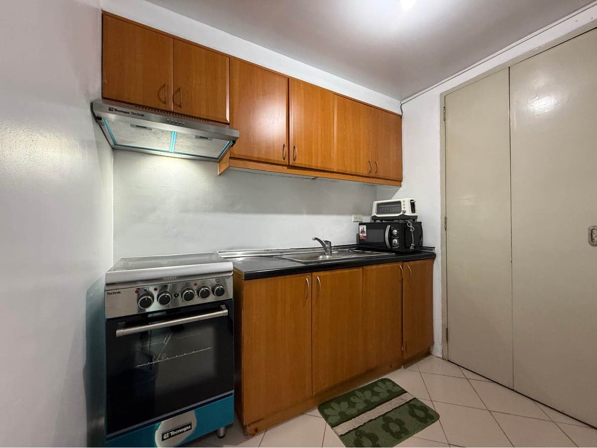 1BR for Lease in Forbeswood Parklane BGC - photo 4