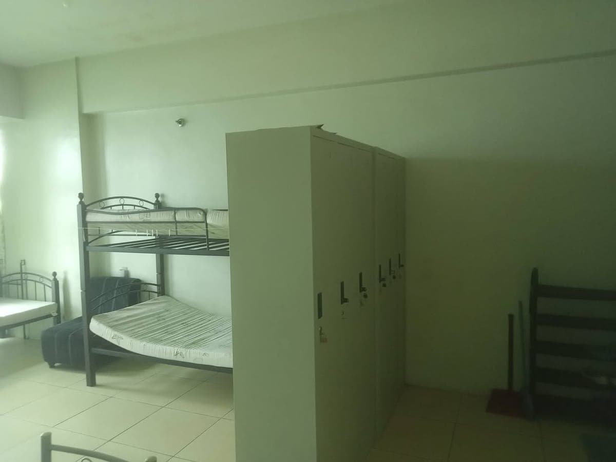 Big studio, semi furnished unit for rent at Symphony tower1 Timog-Sgt Esguerra QC, - photo 4