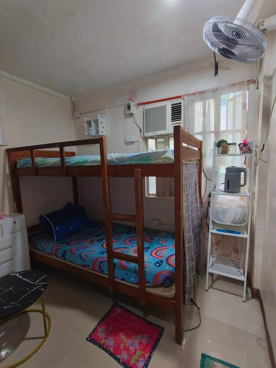 # **May few available spaces pa sa unit namin for female bedspacers!** - photo 2