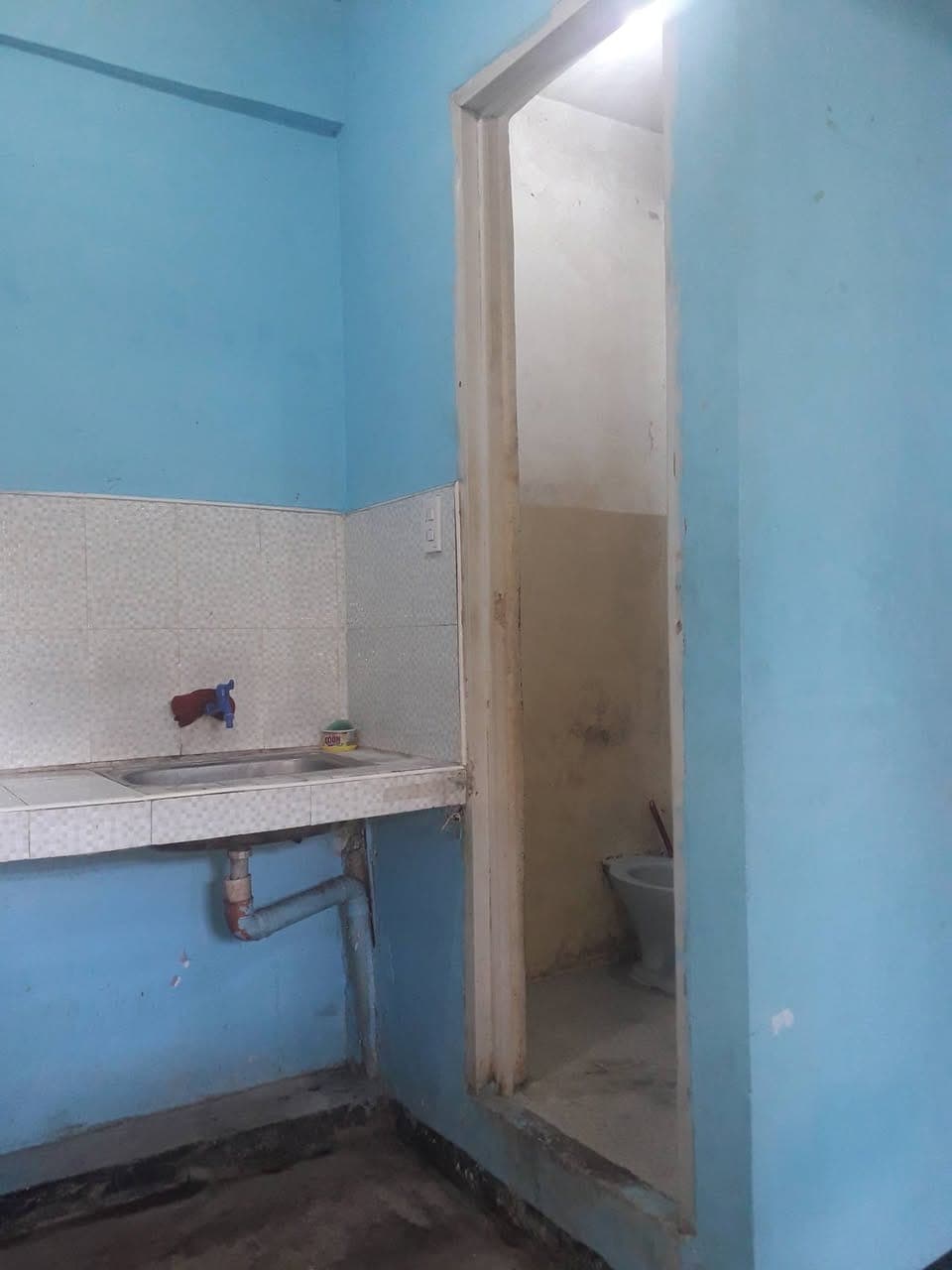 ROOM FOR RENT - photo 4