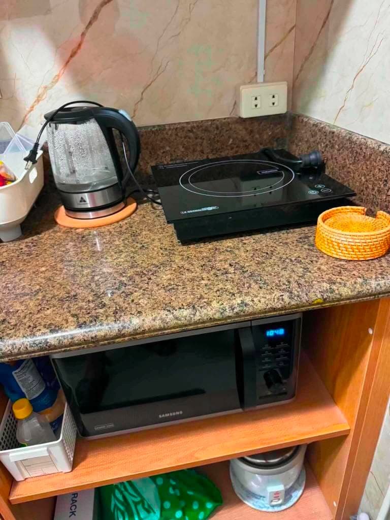 - New condo unit at Park Avenue Tower , 24th floor, 7th Avenue, corner 36th and 38th streets, BGC, Taguig City, - photo 1