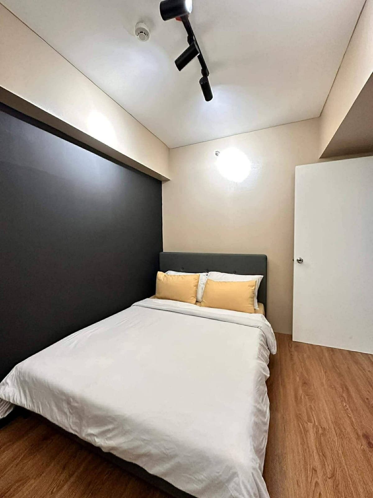 FOR RENT!!! - photo 2