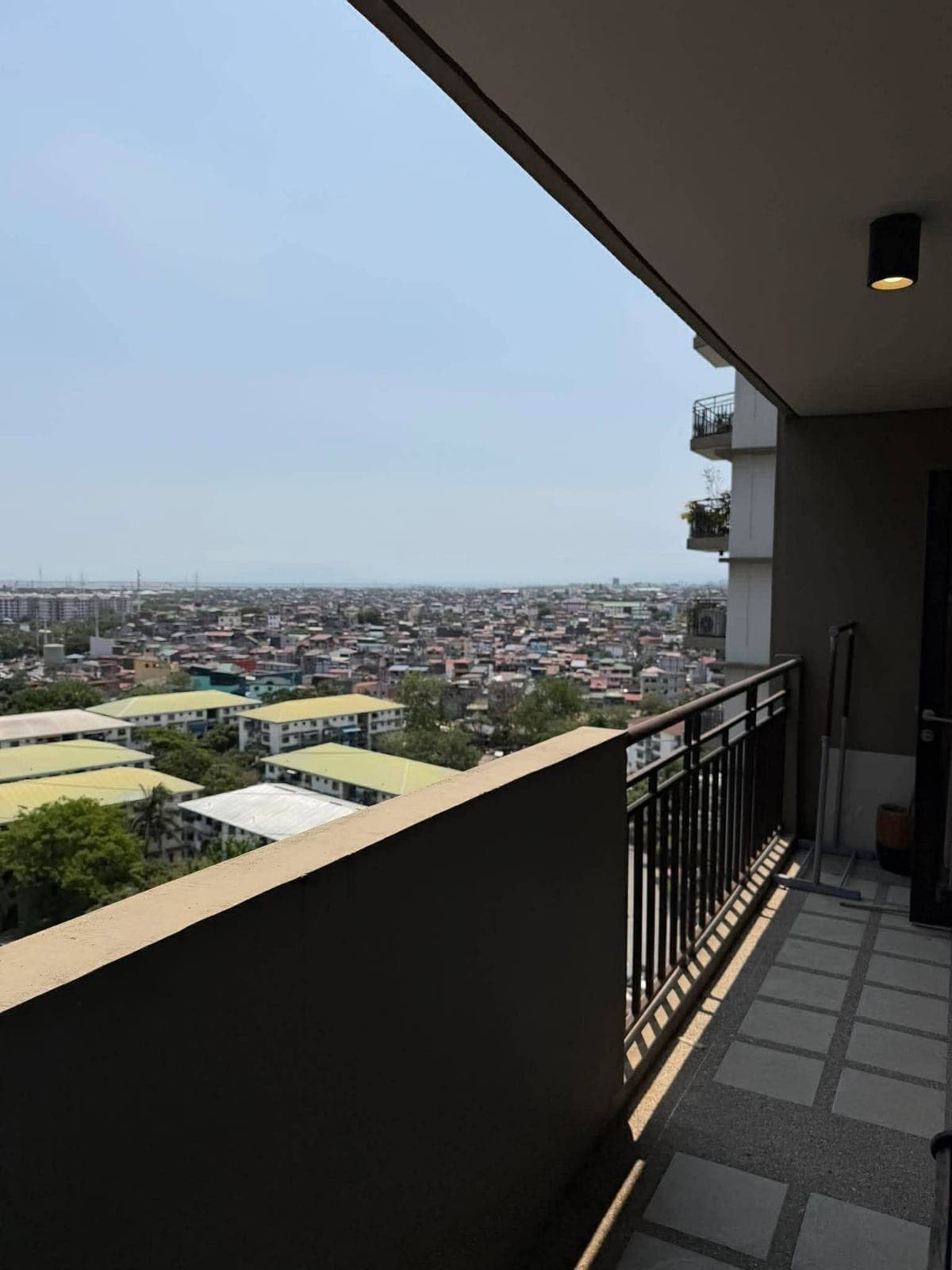 𝑭𝑶𝑹 𝑹𝑬𝑵𝑻: 3 BEDROOM with 2 Balconies | C5 Taguig - photo 3