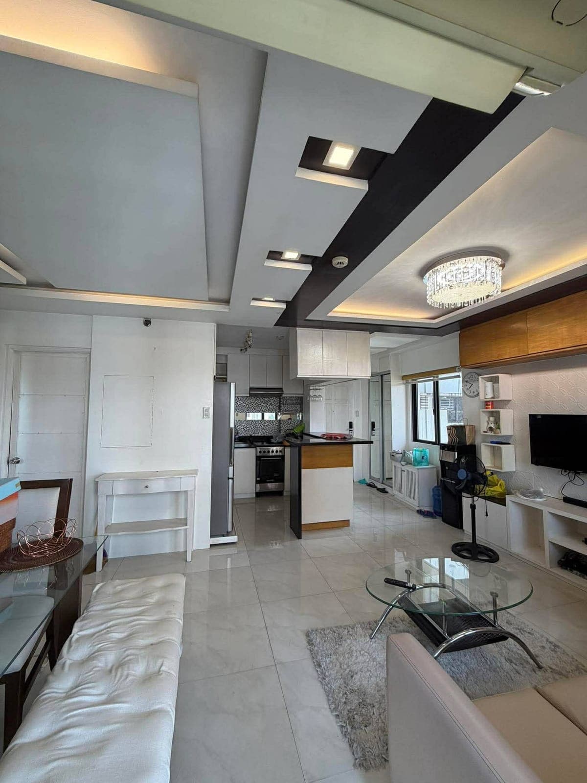 𝑭𝑶𝑹 𝑹𝑬𝑵𝑻: 3 BEDROOM with 2 Balconies | C5 Taguig - photo 8