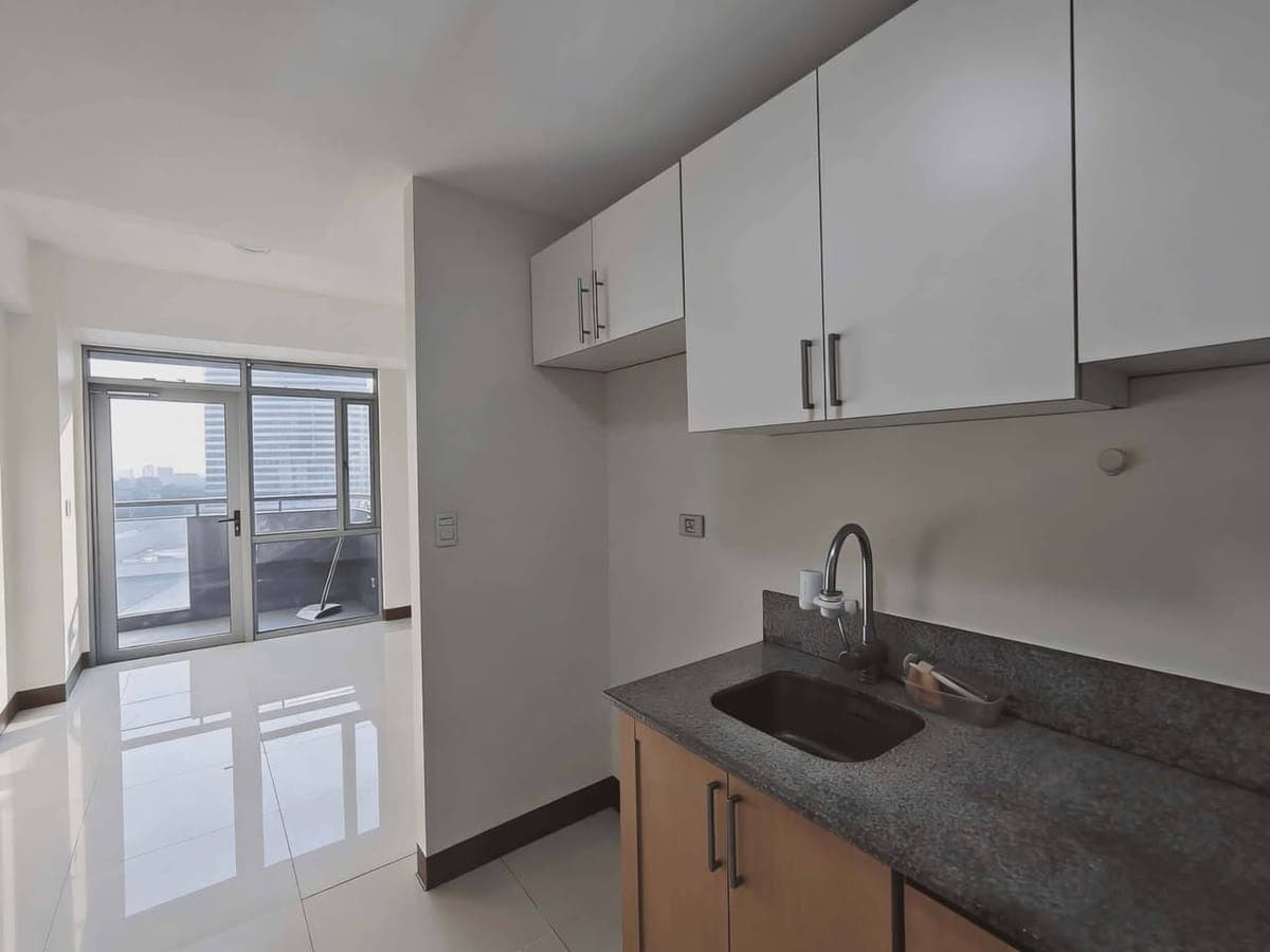 ✨ FOR RENT ✨ - photo 1