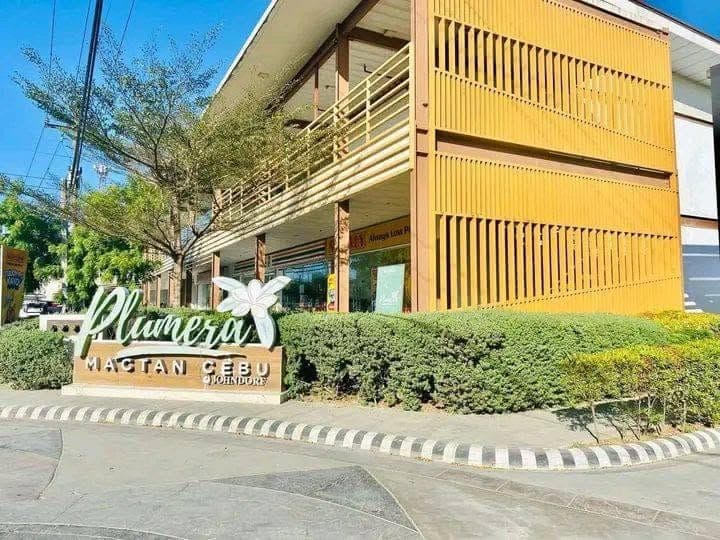 FOR RENT. Fully Furnished – 1 bedroom unit at Plumera Mactan. - photo 1