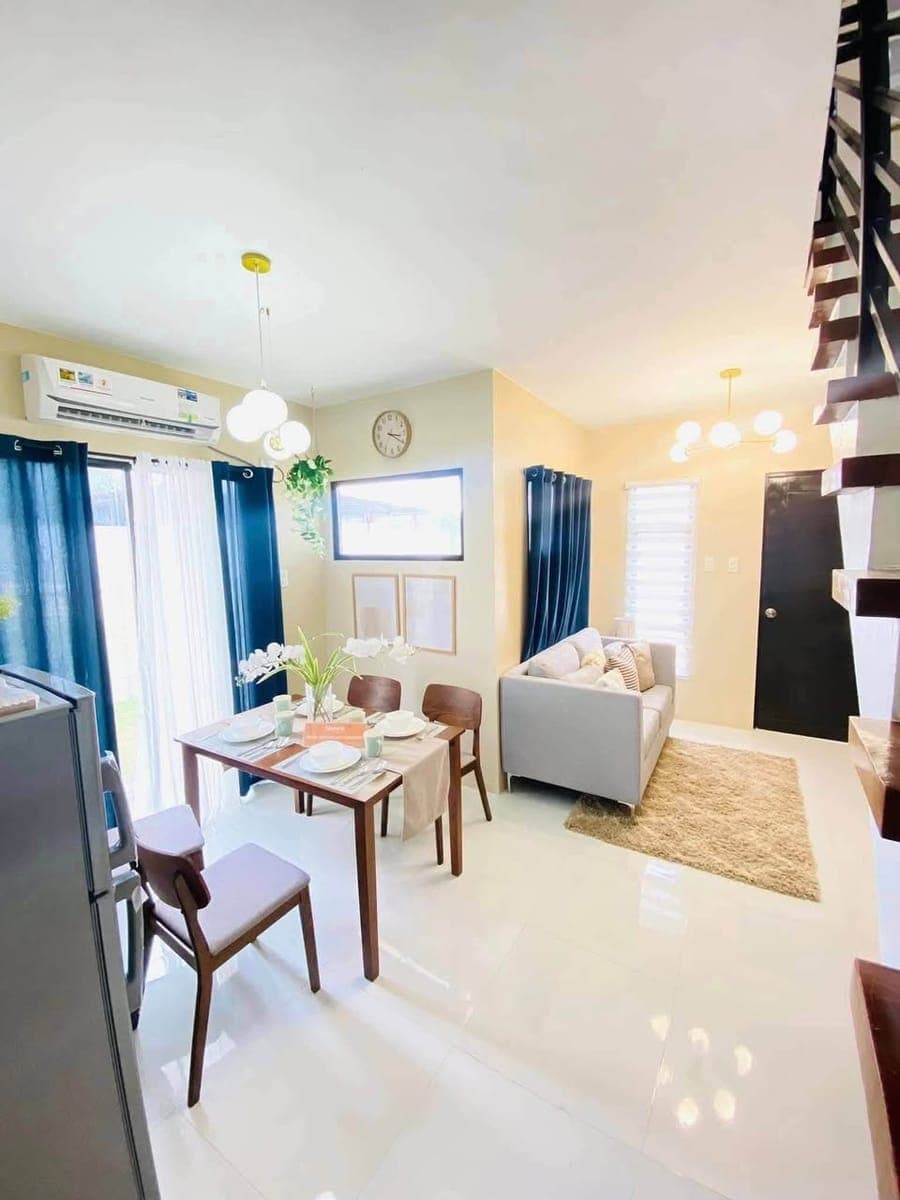 🏡 Corner Lot Townhouse Model Unit at Navona Court 💰 - photo 3