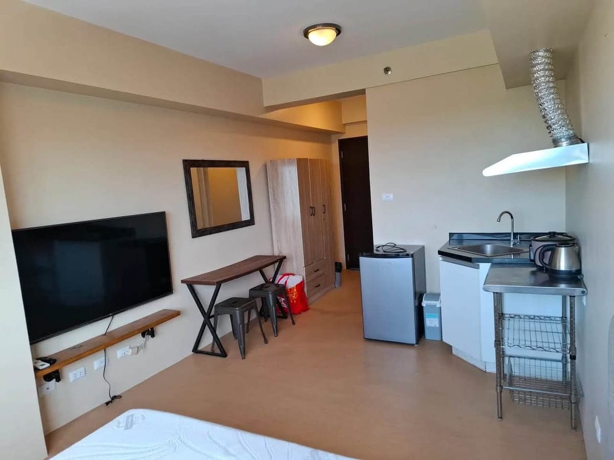 Condo for rent in avida aspira - photo 1