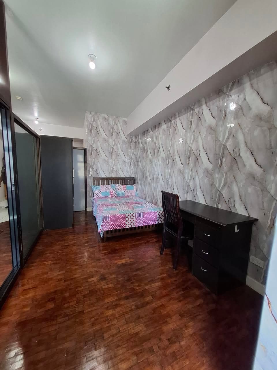 * **FOR RENT! Available Now in Ermita Manila!** - photo 3