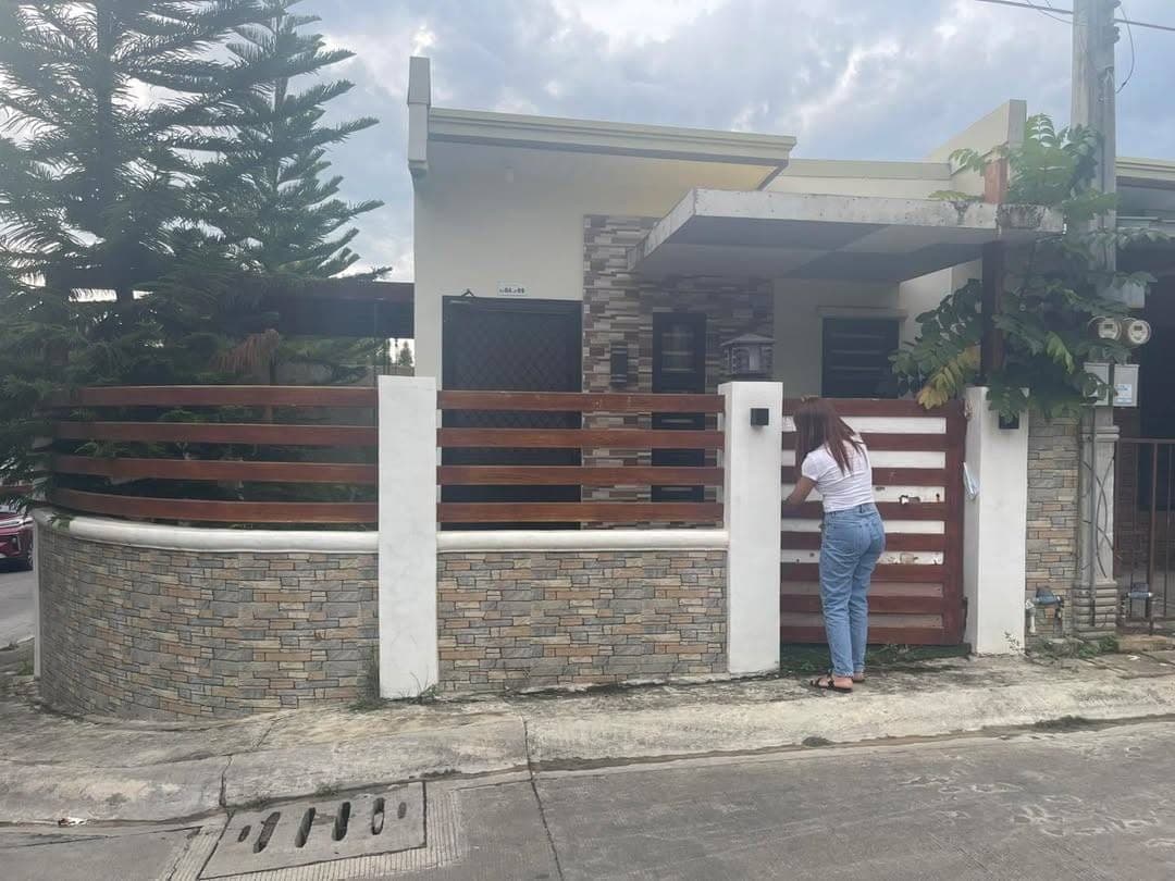 Furnished House For Rent (Corner Rowhouse) - photo 1