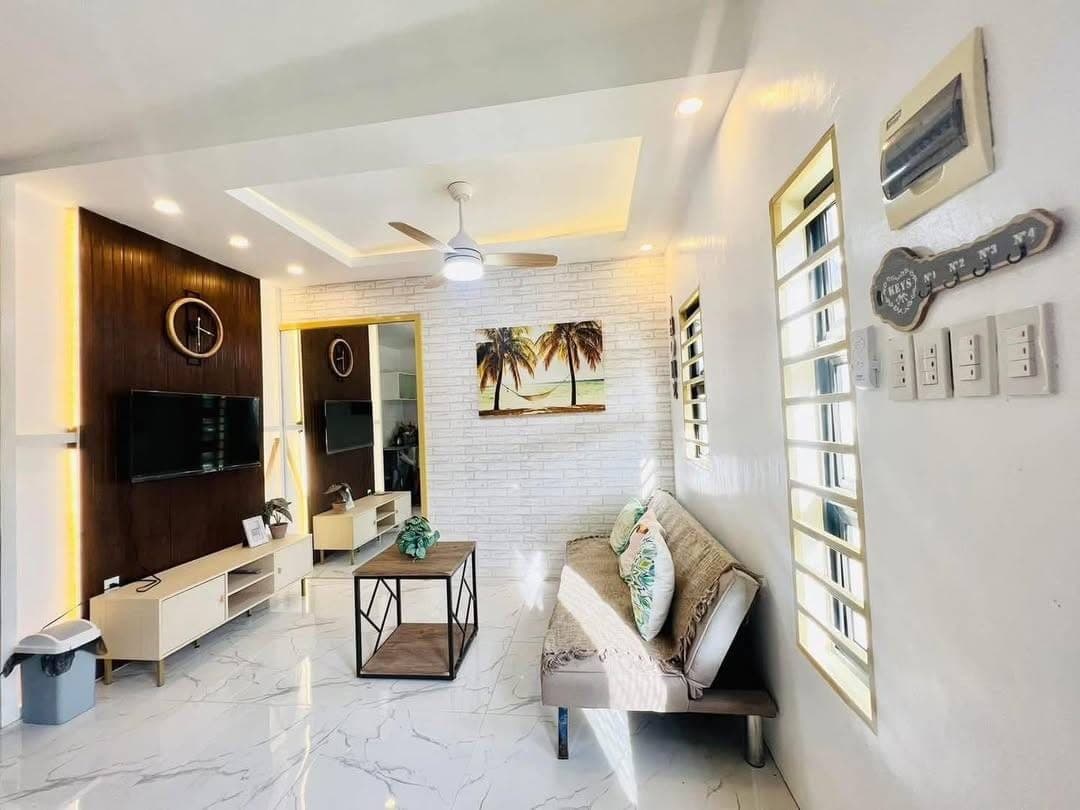 Furnished House For Rent (Corner Rowhouse) - photo 2