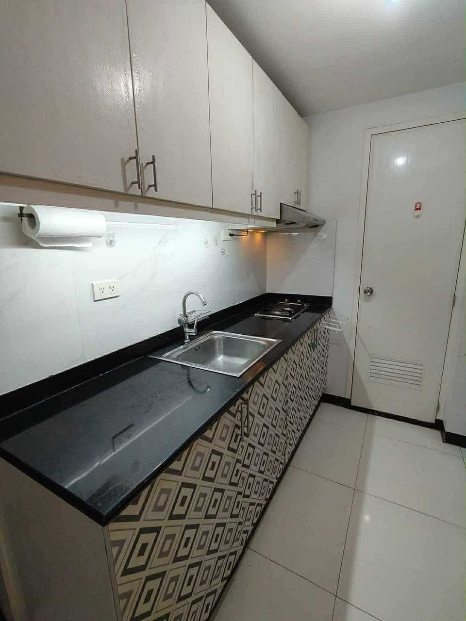 For Rent: 3br Condo unit for Rent (with 2  t&b) - photo 2