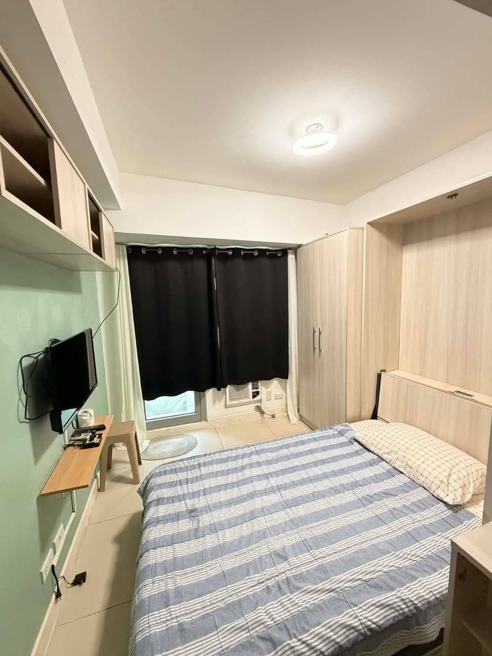 FOR RENT: ₱15,000/month. | Inclusive association dues - photo 1