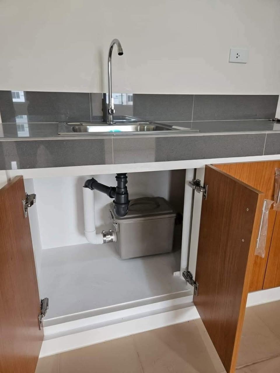 **For Rent!!!** - photo 1