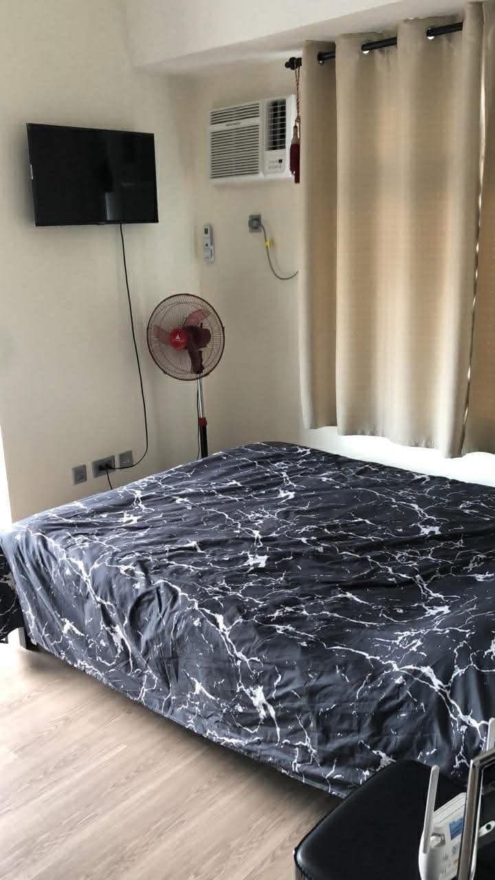 Trion Towers Tower 3 BGC for Rent✨🌷 - photo 1