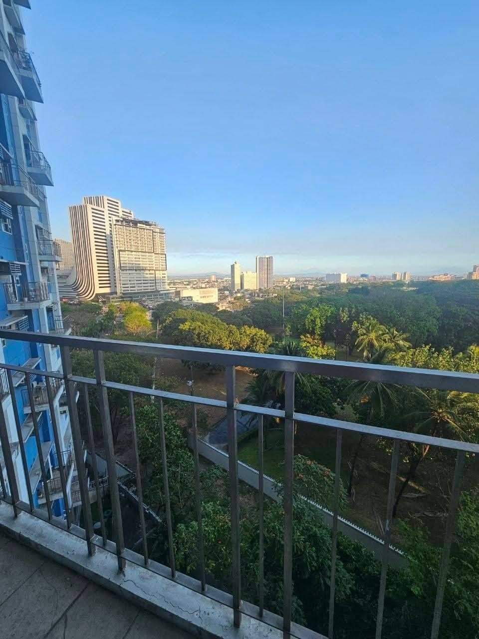𝐅𝐎𝐑 𝐑𝐄𝐍𝐓 One Bedroom Condo Unit with Balcony in BGC Taguig at Trion Towers. - photo 18