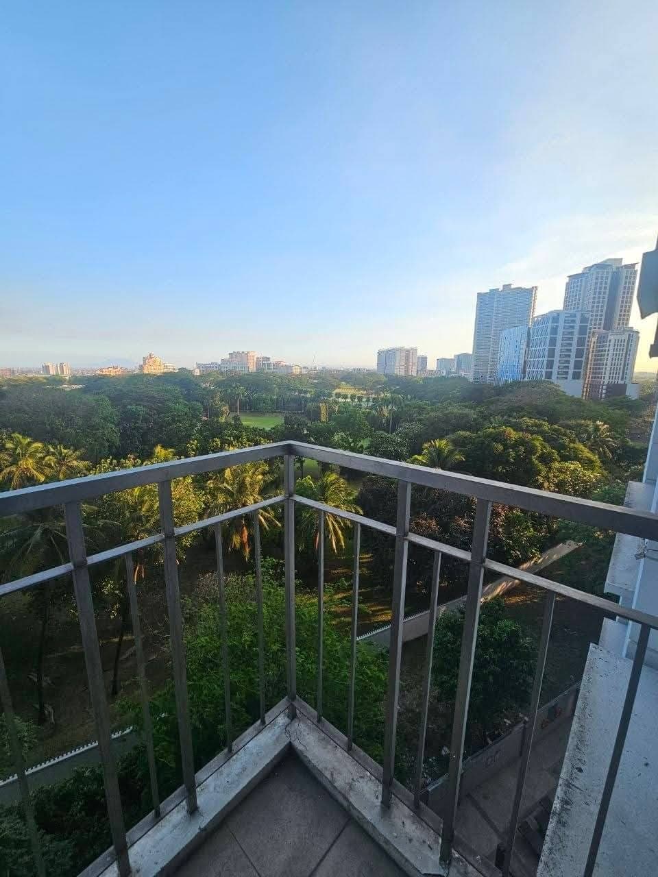 𝐅𝐎𝐑 𝐑𝐄𝐍𝐓 One Bedroom Condo Unit with Balcony in BGC Taguig at Trion Towers. - photo 20