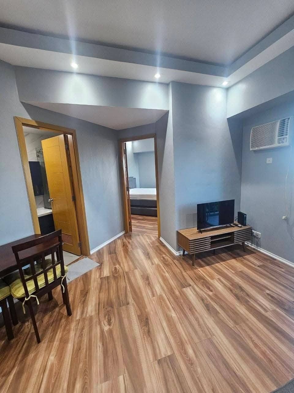 𝐅𝐎𝐑 𝐑𝐄𝐍𝐓 One Bedroom Condo Unit with Balcony in BGC Taguig at Trion Towers. - photo 3