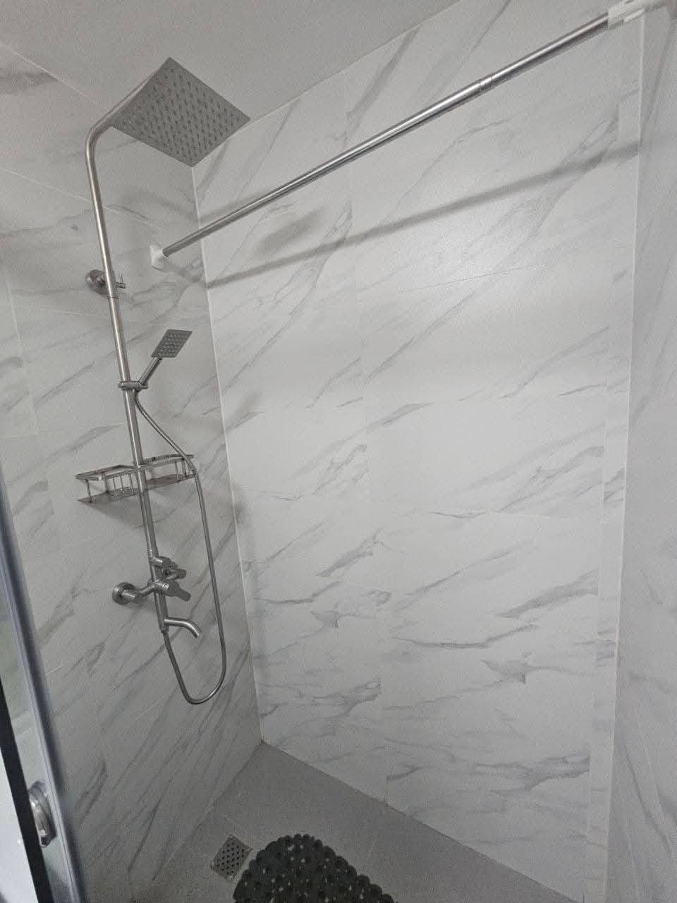 𝐅𝐎𝐑 𝐑𝐄𝐍𝐓 One Bedroom Condo Unit with Balcony in BGC Taguig at Trion Towers. - photo 7