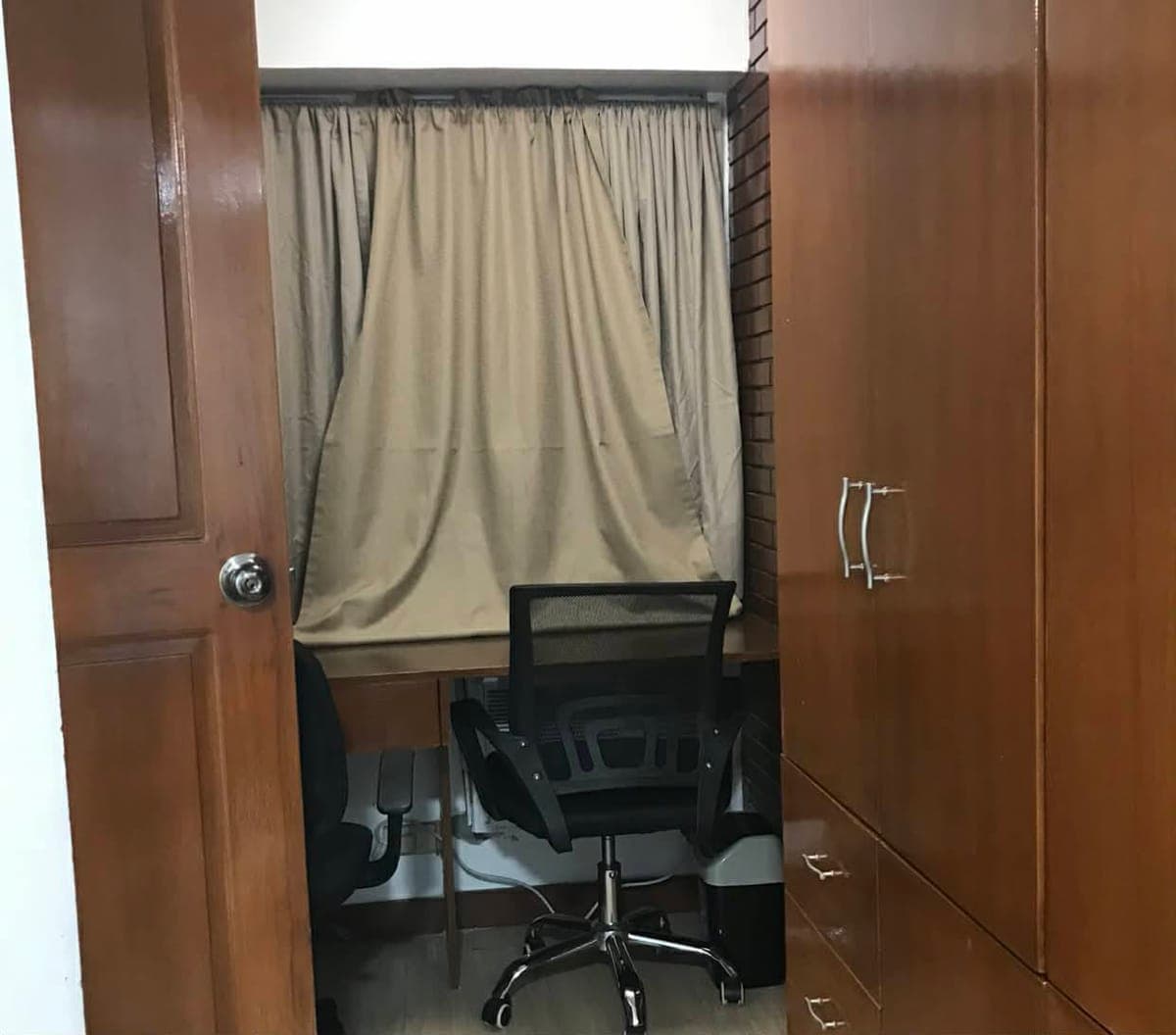 for rent!!victoria towers timog quezon city near wensha timog - photo 3