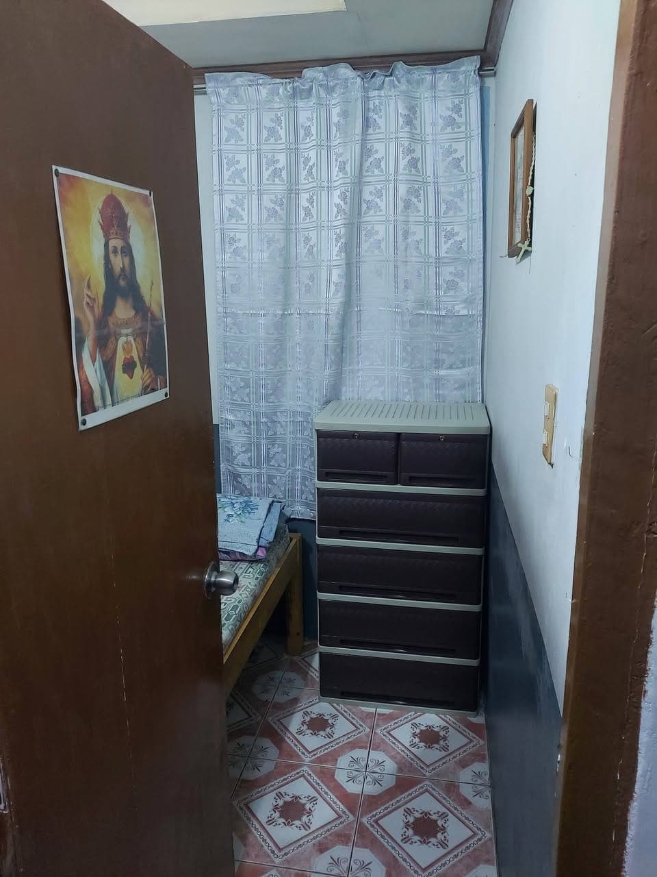 Affordable bed space for rent Walking distance to ARCA South - photo 3