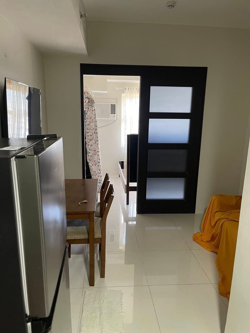 🏡 Condo for Rent - photo 3