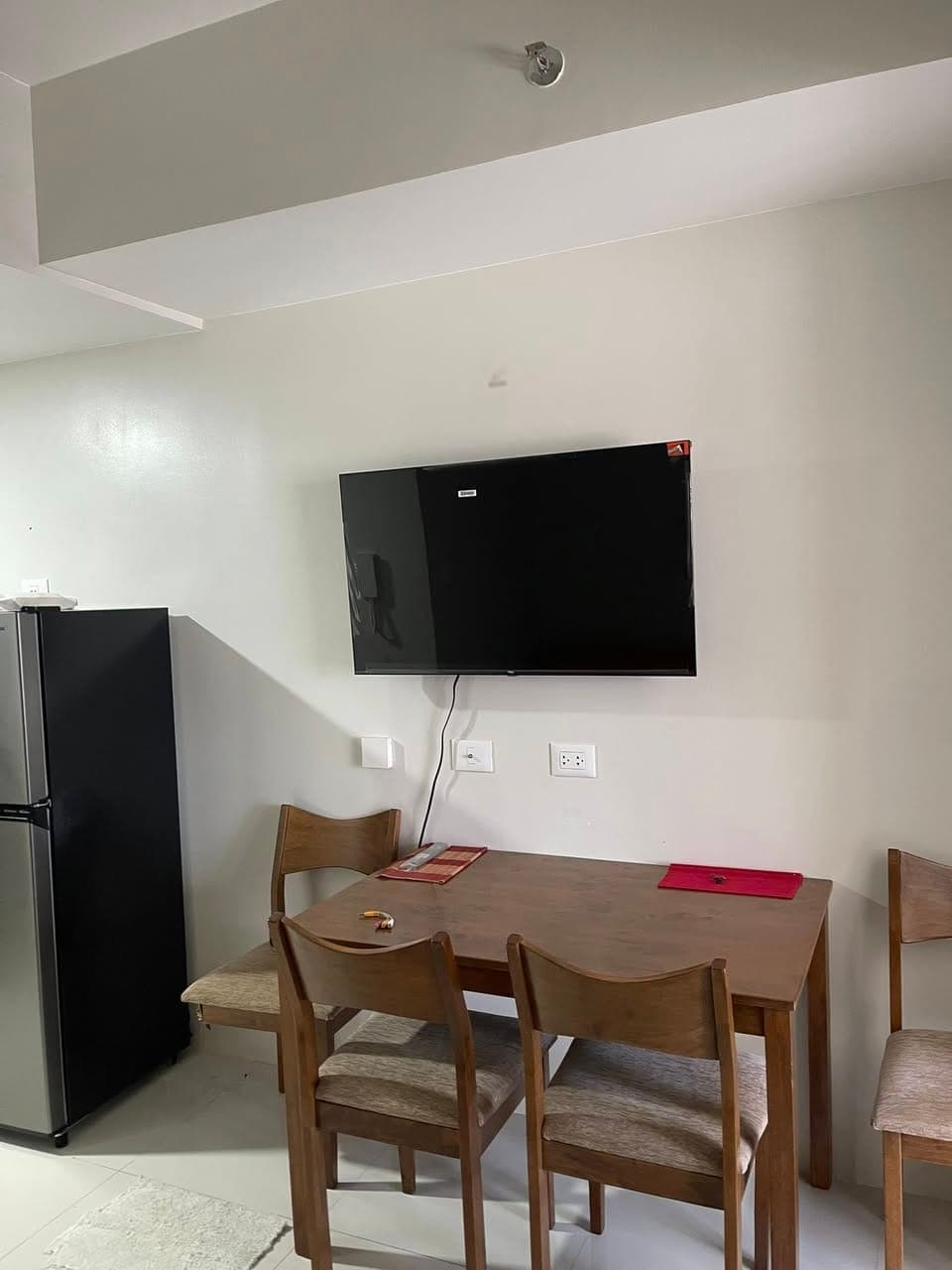 🏡 Condo for Rent - photo 5