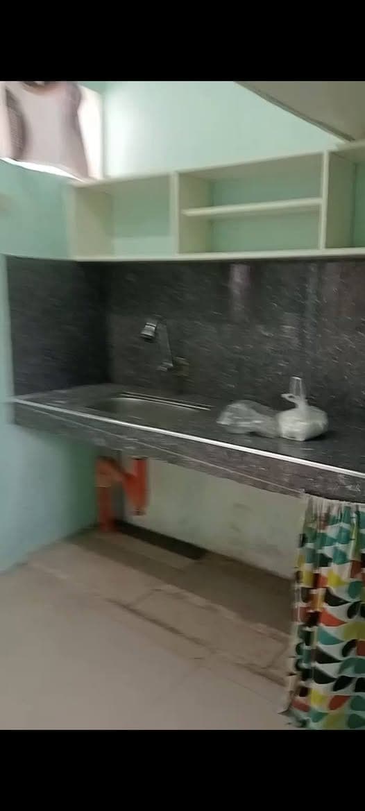 For rent with car parking - photo 3