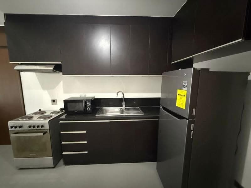 For Lease & For Sale: Fully Furnished 1 Bedroom Unit at Signa Residence, Makati - photo 2