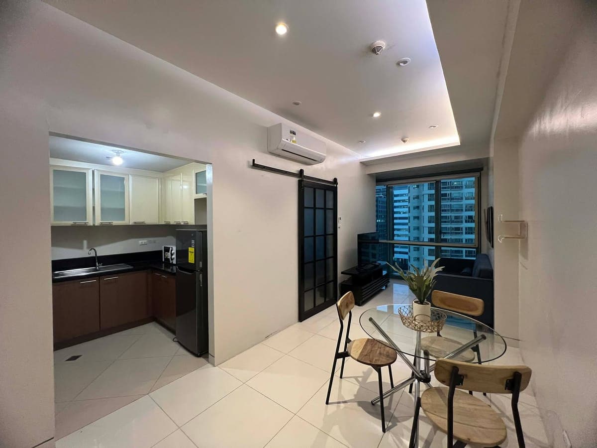 Eight Forbes Town - photo 11