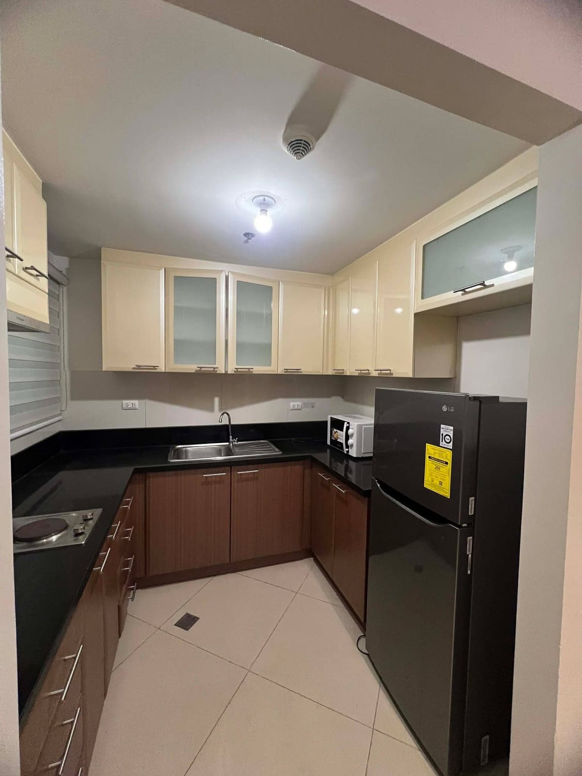 Eight Forbes Town - photo 12