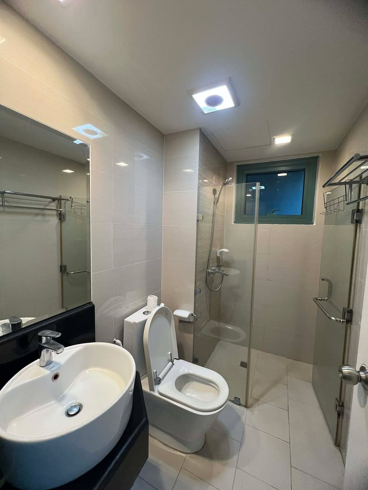 Eight Forbes Town - photo 3