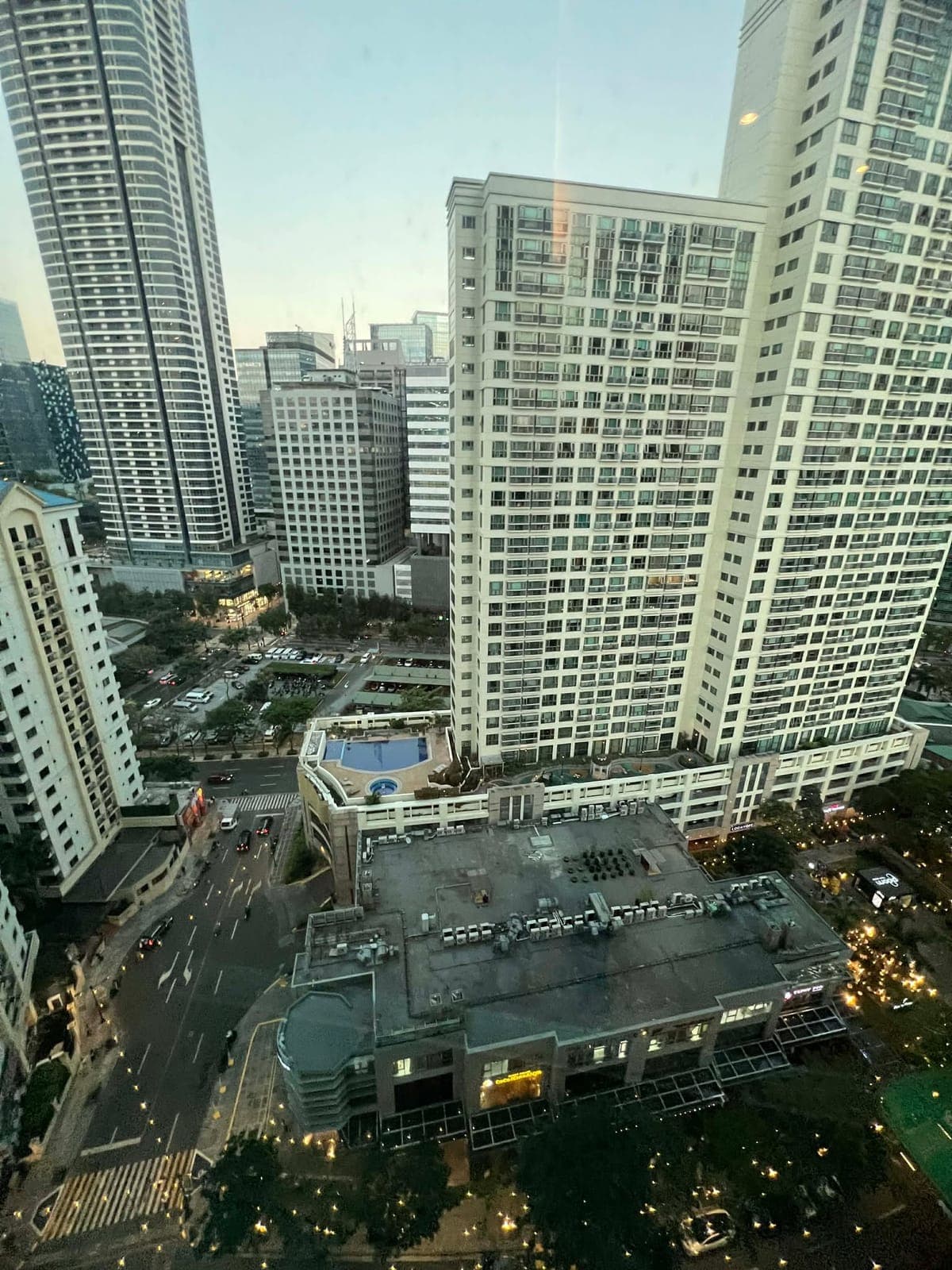 Eight Forbes Town - photo 4