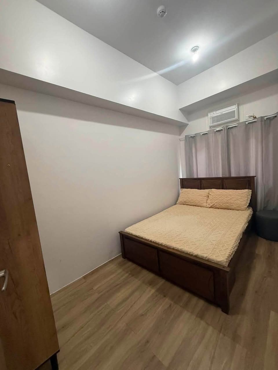 Hi, owner here of 1BR Fully Furnished Condo in PEARL DRIVE COMMONWEALTH QUEZON CITY. - photo 1